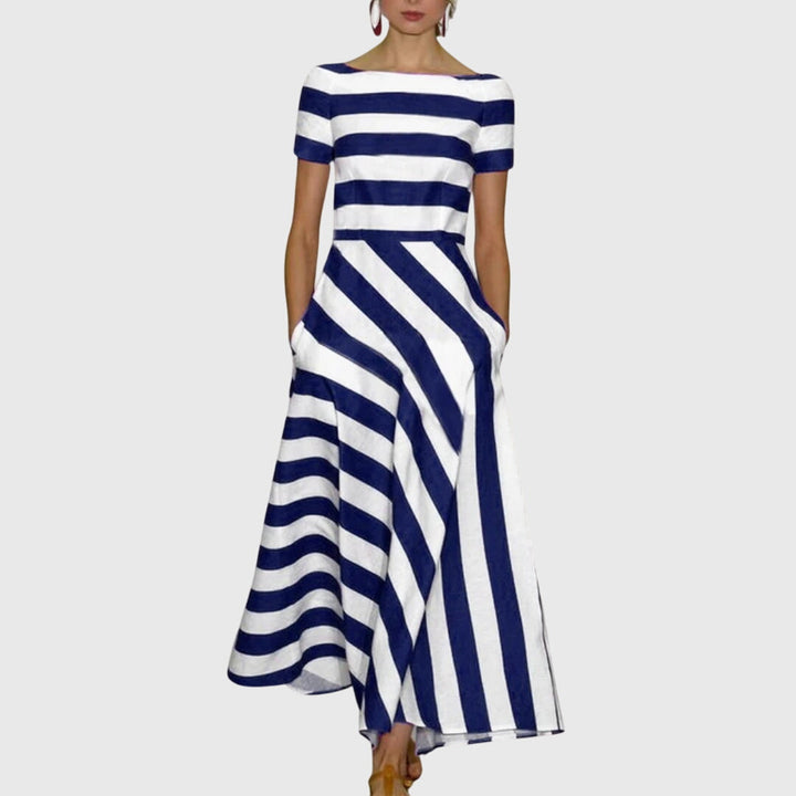Yke | Raidallinen mekko