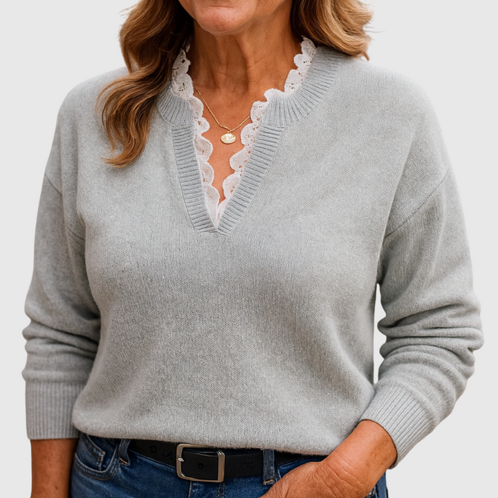 Caroline | Neuleet ja Hupparit