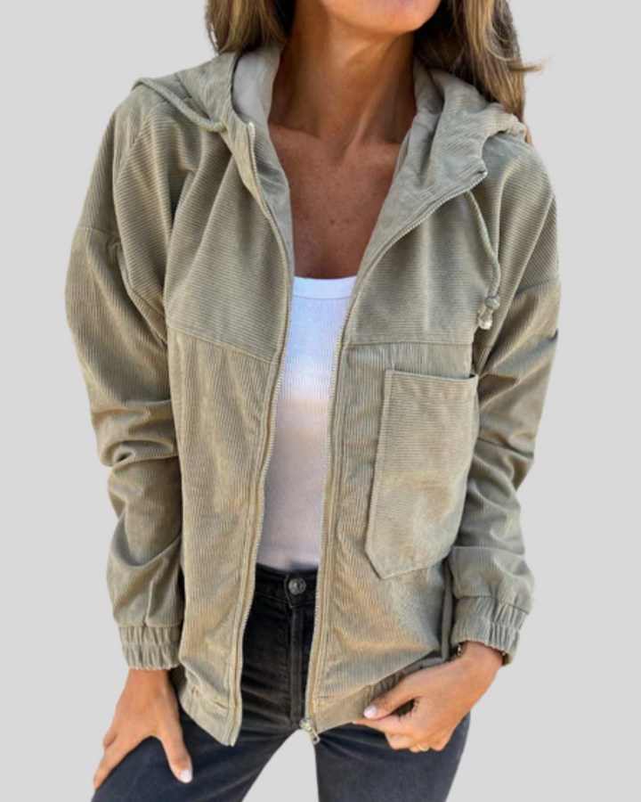 Zoë | Neuleet ja Hupparit