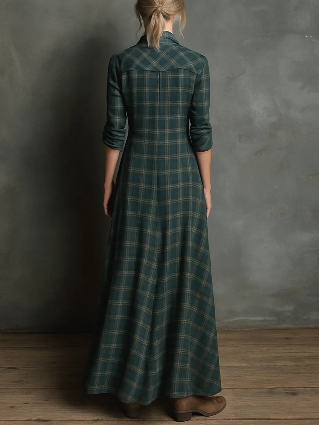 Valentina – Ruudullinen mekko